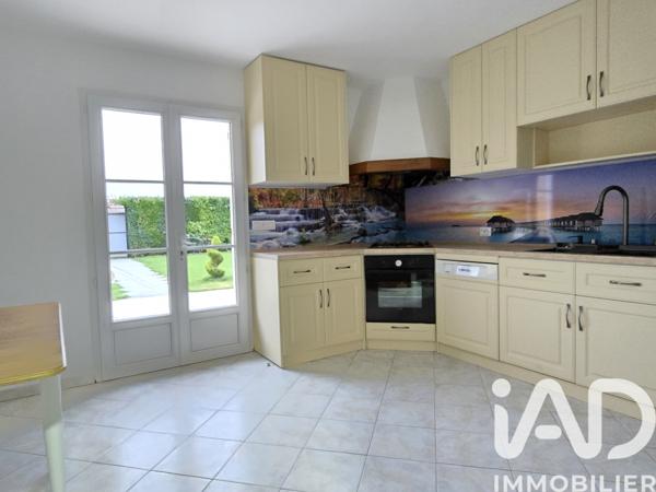 Maison à vendre 7 pièces 154 m² Villebarou