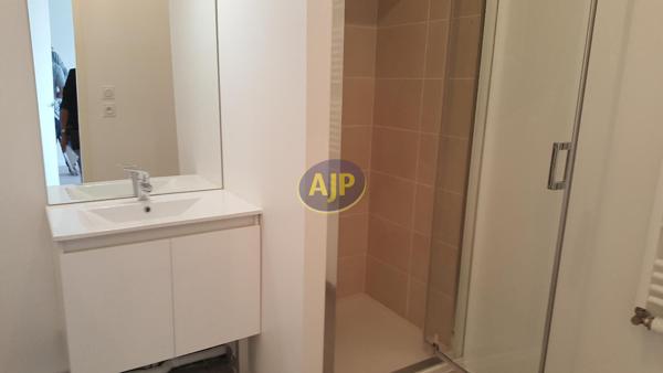 Location appartement Saint Nazaire : 622 € - AJP Immobilier Nantes Sud