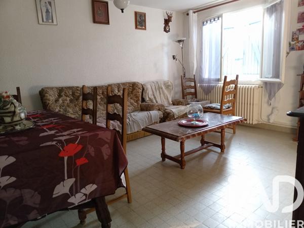 Immeuble à vendre 2 389 m² Gueugnon