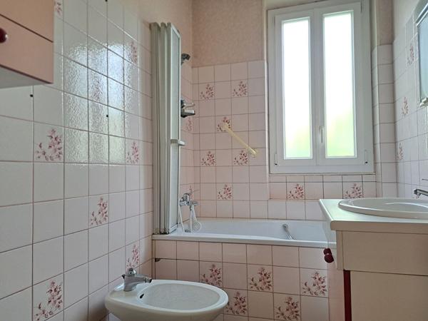 Maison 6 pièces à vendre Châtellerault - 86100 / Réf: 11777