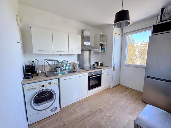 Appartement Nantes 3 pièces Imm. 2017 balcon et parkings , Nantes Appartement Nantes 3 pièces Imm. 2017 balcon et parkings , Nantes