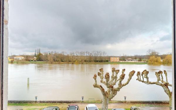 Appartement à vendre    4 pièces • 106,52 m2 Tournus