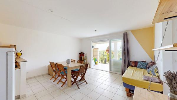 Appartement lumineux, avec jardin privatif