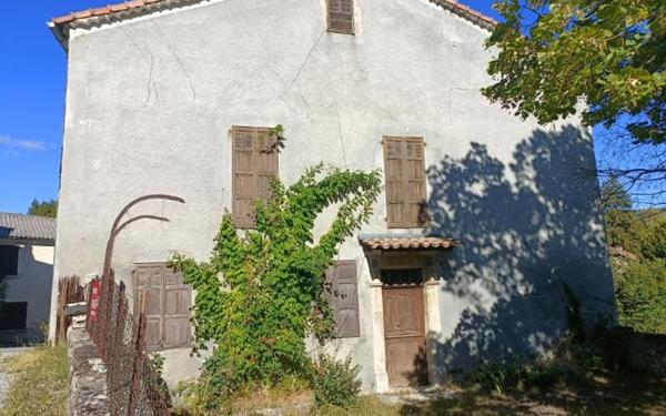 Maison à vendre    6 pièces •  Montjay