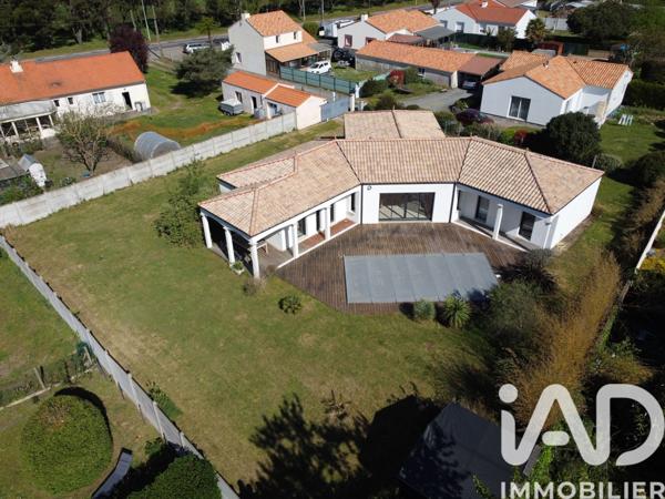 Maison à vendre 5 pièces 142,45 m² Saint-Brevin-les-Pins