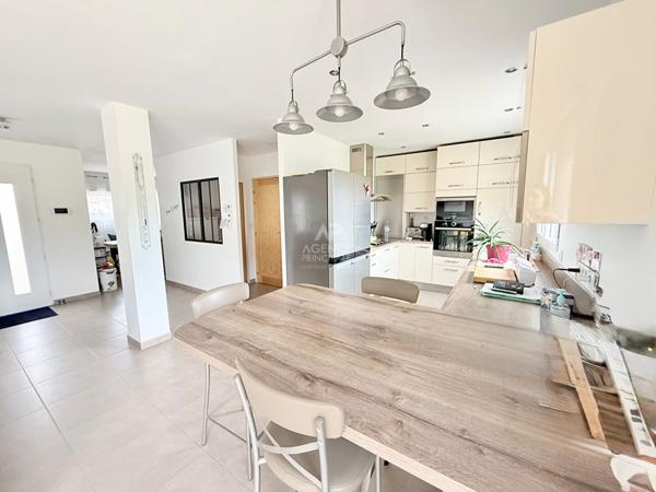 Maison à vendre à Conflans-Sainte-Honorine - Référence 7309 €474 000 ** - Référence 7503