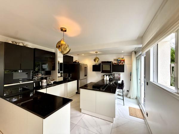 Tremblay-en-France (93290) Maison récente haut de gamme