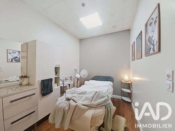 Esthétique, Coiffure​ à vendre 100 m² Brie-Comte-Robert