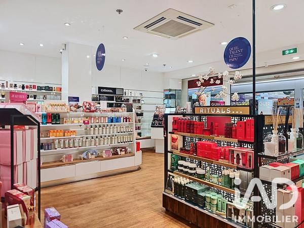 Esthétique, Coiffure​ à vendre 100 m² Brie-Comte-Robert