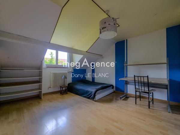 Maison à MAINTENON, 28130 - 7 pièces 140m²