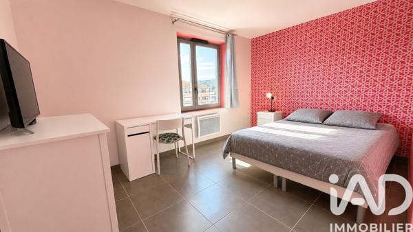 Appartement à vendre 4 pièces 79 m² Le Lavandou