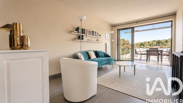 Appartement à vendre 4 pièces 79 m² Le Lavandou
