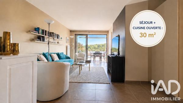 Appartement à vendre 4 pièces 79 m² Le Lavandou