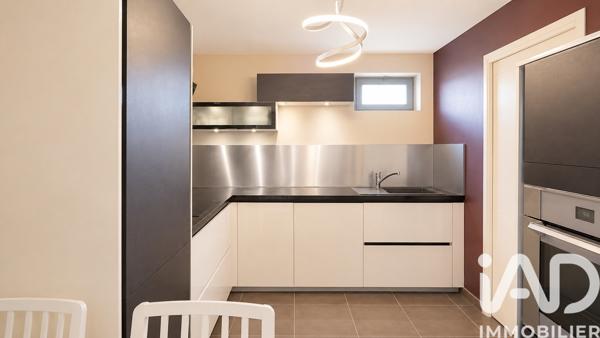 Appartement à vendre 4 pièces 79 m² Le Lavandou