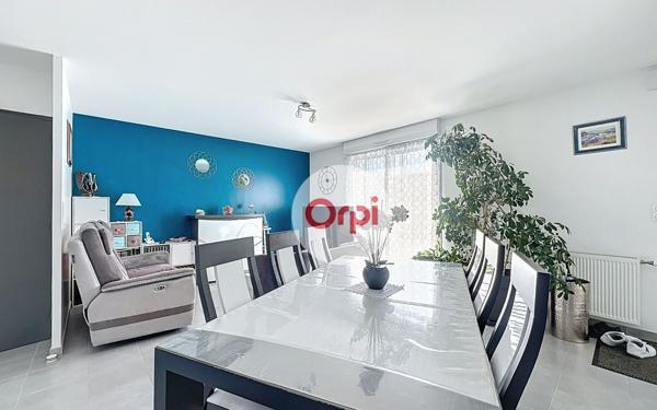 Maison à vendre    4 pièces •  Questembert