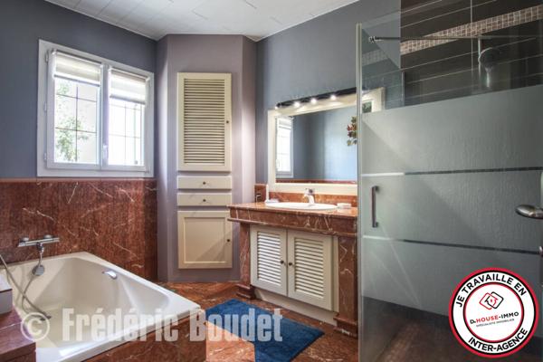 Maison à vendre 8 pièces de 179 m²
