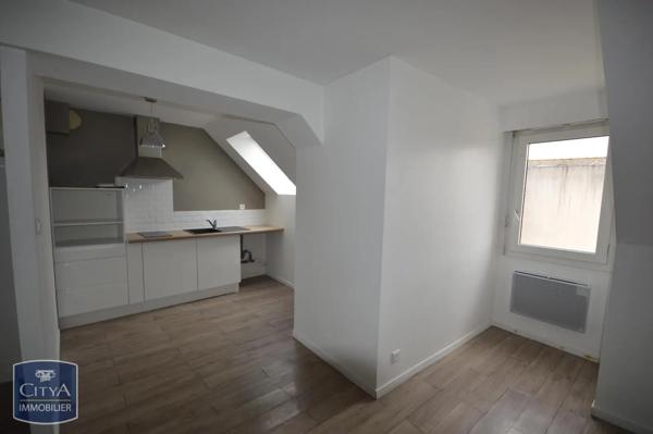 Appartement à louer 2 pièces 35.45m² Cholet (49300)
