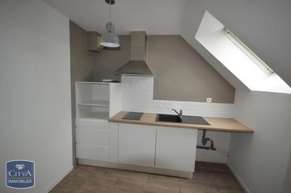 Appartement à louer 2 pièces 35.45m² Cholet (49300)