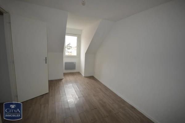 Appartement à louer 2 pièces 35.45m² Cholet (49300)