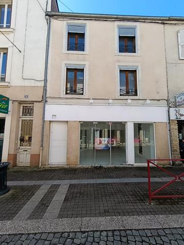 magnifique local commercial avec un appartement en duplex