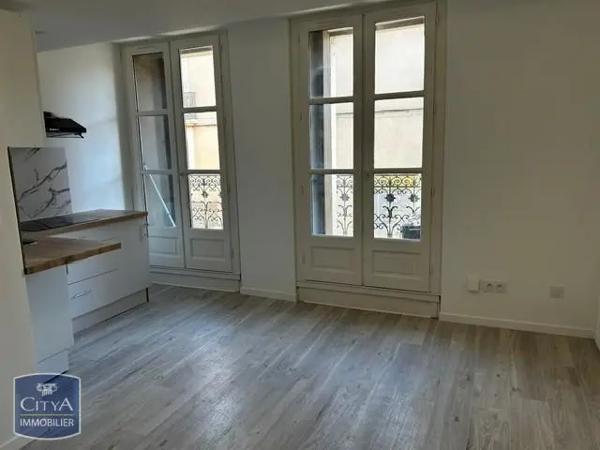 Appartement à louer 2 pièces 42.65m² Clermont-l'Hérault (34800)