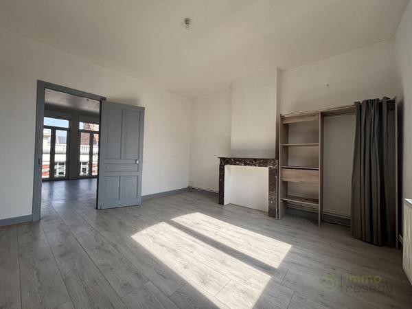 Appartement à CAMBRAI (59400)