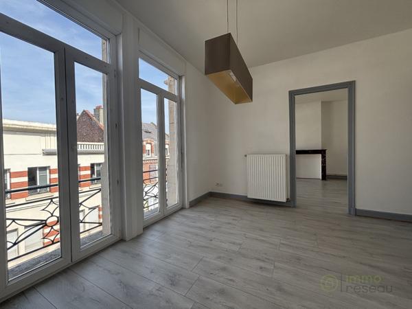 Appartement à CAMBRAI (59400)