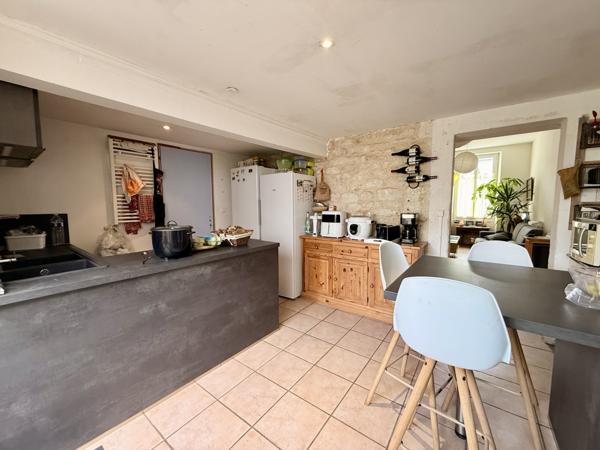 Maison  5 pièce(s)  4 chambre(s)  114.56 m²
