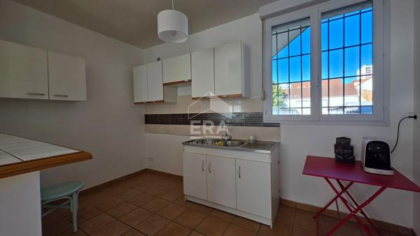 Appartement Montreuil 2 pièce(s) 49.58 m2