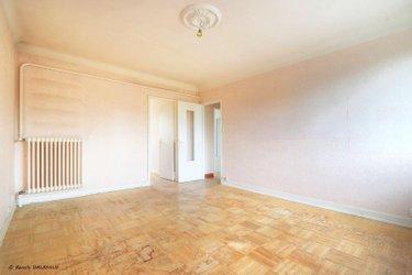 Appartement à rénover à vendre à Rennes en Ille-et-Vilaine (35000), ref : 11772/174
