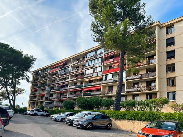 APPARTEMENT DE TYPE 3 PIECES