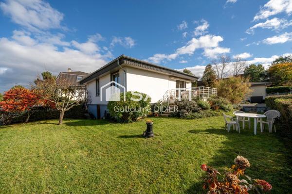 Jolie Maison individuelle, 3 chambres avec sous-sol et garage