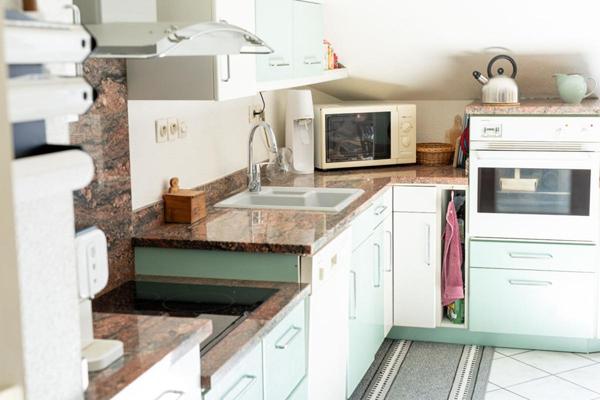 OPPORTUNITÉ RARE   APPARTEMENT T4 DERNIER ÉTAGE + TERRASSE PANORAMIQUE 65 m² GARAGE
