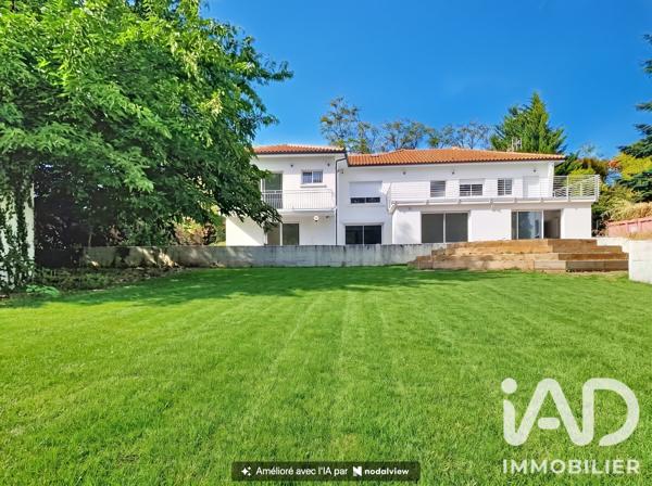 Maison à vendre 9 pièces 280 m² Floirac