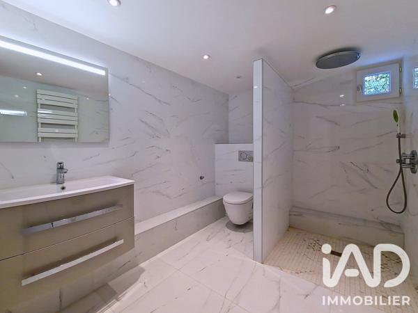Maison à vendre 9 pièces 280 m² Floirac