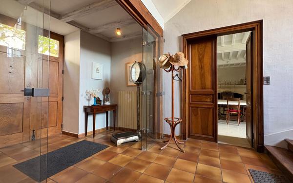 Maison à vendre    9 pièces •  Rignac