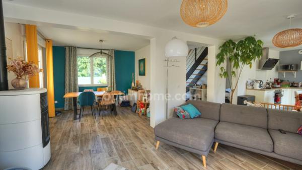 🏡 Maison individuelle rénovée - 125 m² avec dépendance – Fleurines (Oise)