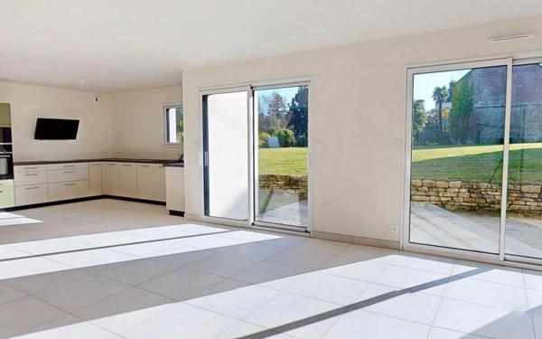 Maison à vendre    6 pièces •  Le Faouët