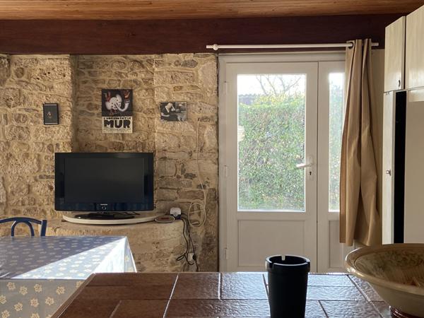 Dans un petit village typique proche de Saint-Pierre-d'Oléron