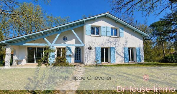 Maison à vendre 8 pièces de 215 m²