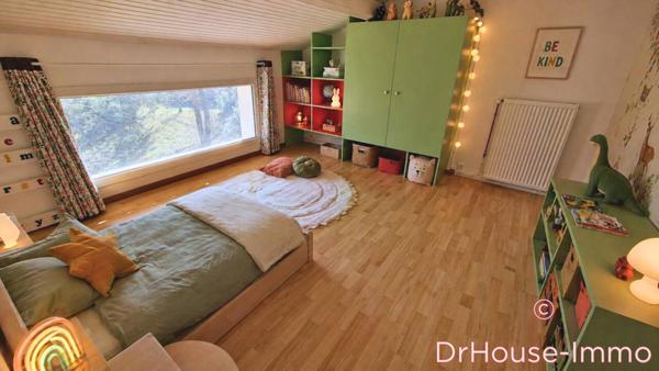 Maison à vendre 8 pièces de 215 m²
