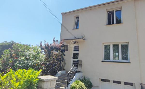 Maison cosy aux prestations attractives ! 339 000 € **  - Référence  26-3895