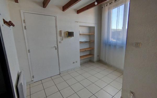 Appartement à louer    2 pièces •  Joyeuse