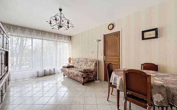 Appartement à vendre    2 pièces • 52,86 m2 Brunoy