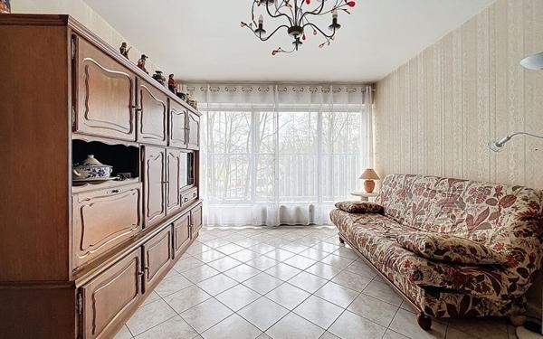 Appartement à vendre    2 pièces • 52,86 m2 Brunoy