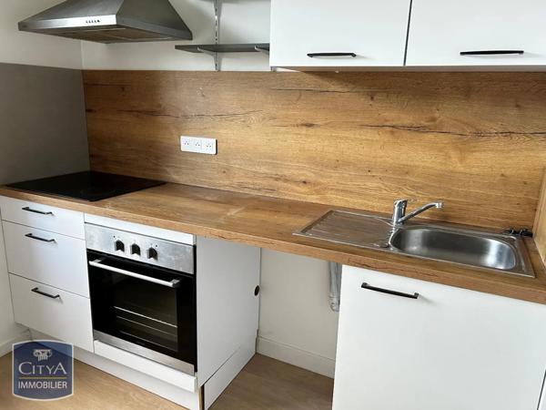 Appartement à louer 4 pièces 64.4m²