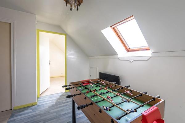 Maison à vendre 7 pièces MANTES LA VILLE (78)-140m²-6 chambres-garage-terrain 167m²