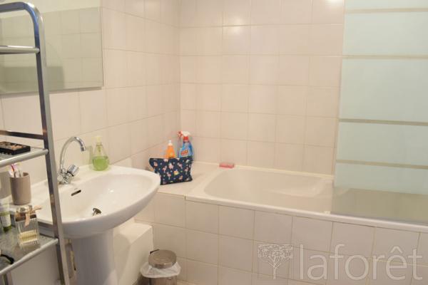 Location appartement près de BRIVE LA GAILLARDE - 1 pièce(s) - 35 m² - 390 €/mois