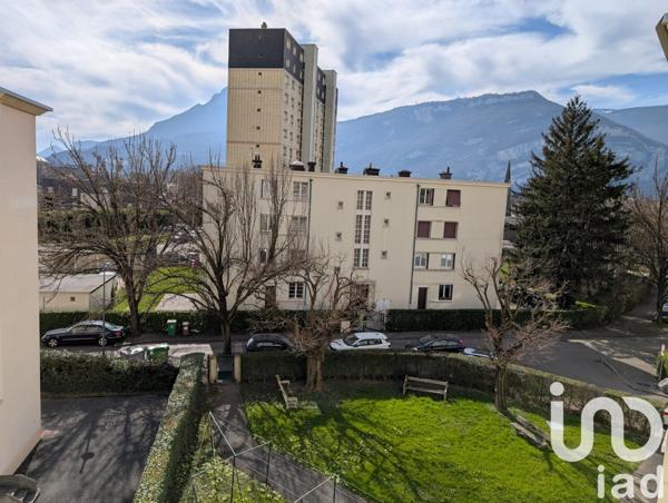 Appartement à vendre 4 pièces 58 m² Saint-Martin-le-Vinoux