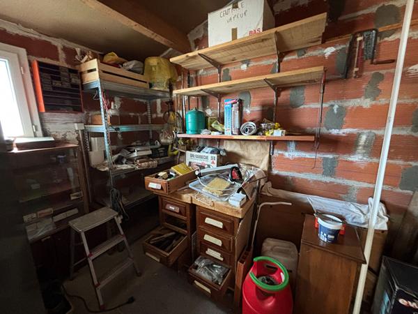 Maison de plain-pied avec garages et véranda - Au calme d'un village du Château-d'Oléron